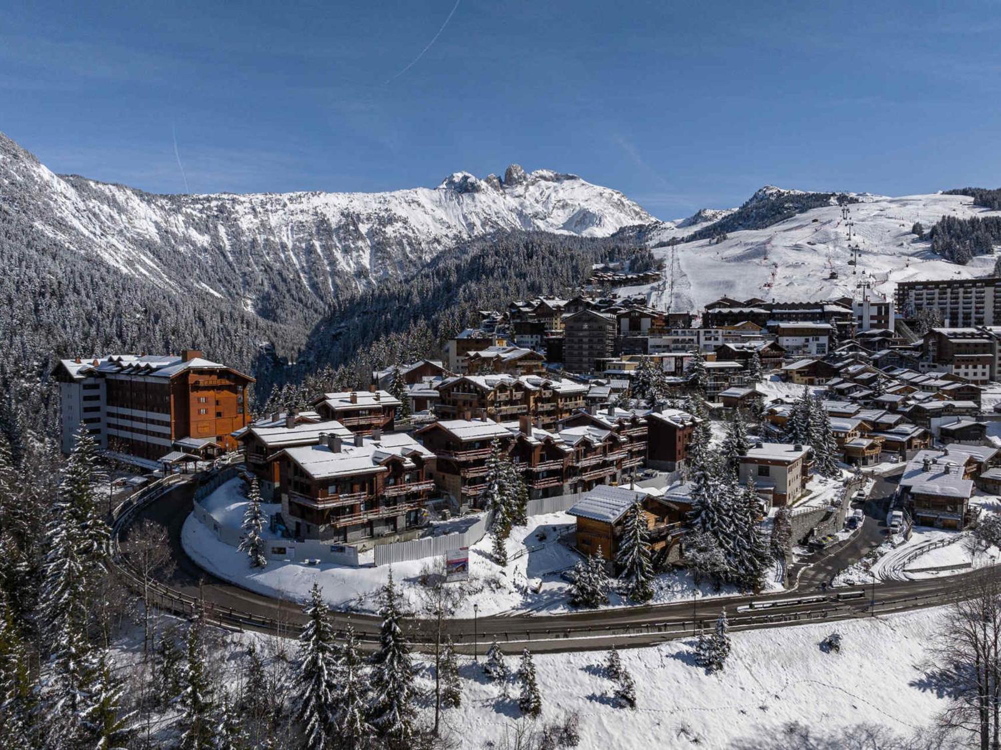 Chalet De Luxe Avec Sauna Et Jacuzzi, Proche Pistes Et Centre De Courchevel - Fr-1-563-142 Villa Luaran gambar