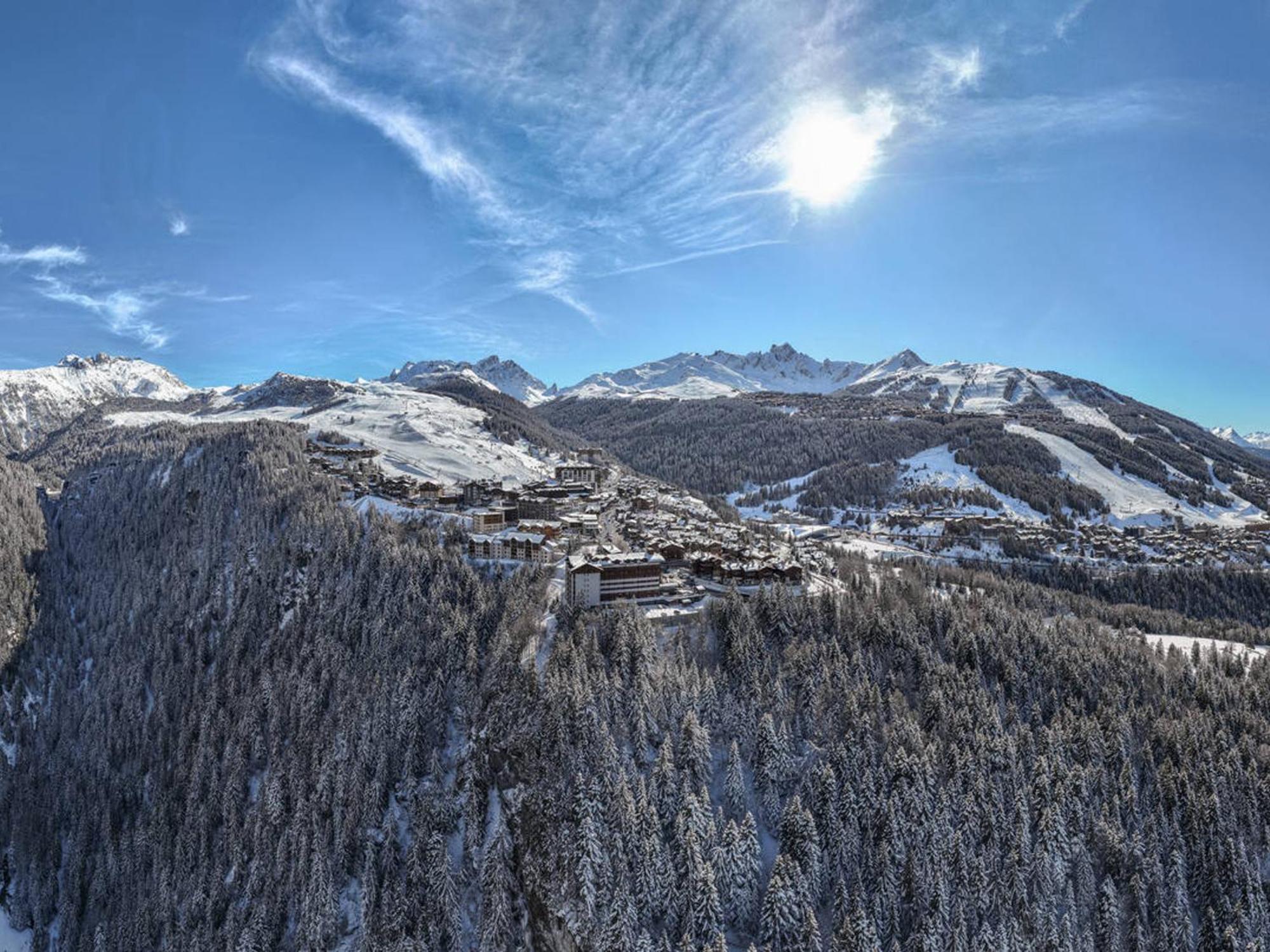 Chalet De Luxe Avec Sauna Et Jacuzzi, Proche Pistes Et Centre De Courchevel - Fr-1-563-142 Villa Luaran gambar