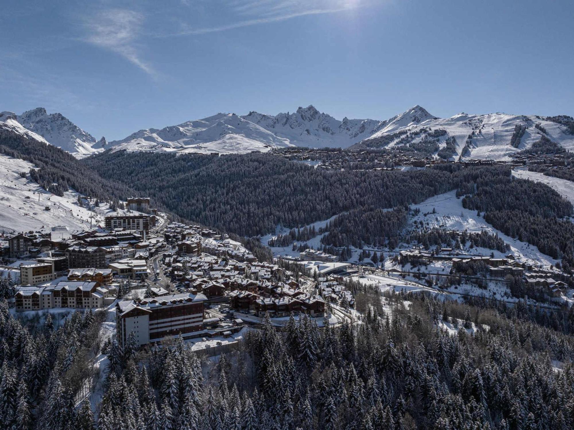 Chalet De Luxe Avec Sauna Et Jacuzzi, Proche Pistes Et Centre De Courchevel - Fr-1-563-142 Villa Luaran gambar