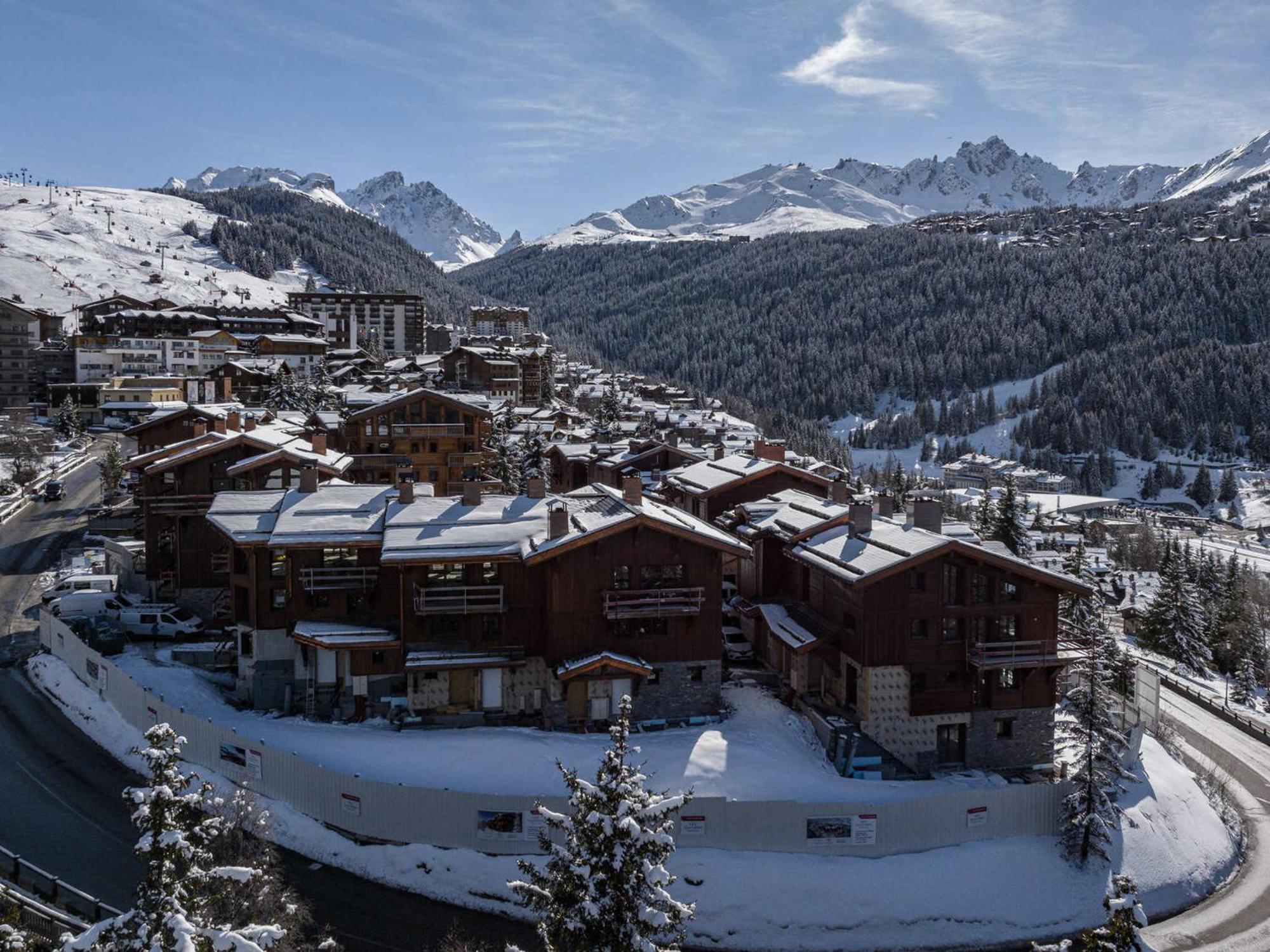 Chalet De Luxe Avec Sauna Et Jacuzzi, Proche Pistes Et Centre De Courchevel - Fr-1-563-142 Villa Luaran gambar